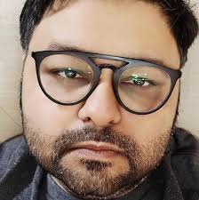 Eating the BIGGIEST River Prawns in Thailand!! 🇹🇭 I'm so satisfied...  #Ayutthaya #seafoodlovers #ChopstickTravel