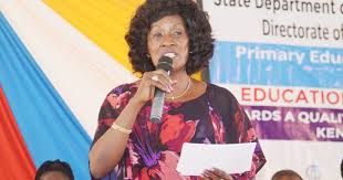 On the right is tsc director of hr dr olayo. Tsc To Recruit 5 000 New Teachers In This New Financial Year Kenya News Agency
