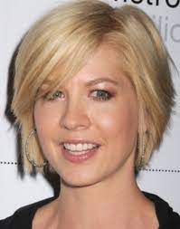 Short Hairstyles For Women In Their 40s Thin Hair Haircuts Short Hair With Layers Haircuts For Fine Hair
