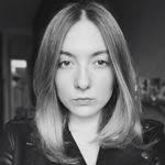 Sonya Moeller's Instagram, Twitter & Facebook