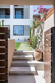 Vacation House Entrance Stone Stairs Stone Path House Entrance Vacation Home Entrance