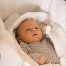 Holey Oval Tasche Weiß