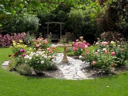 70 Cool And Beautiful Front Yard Landscaping Ideas Rose Garden Design Garden Design Layout Landscaping Flower Garden Design