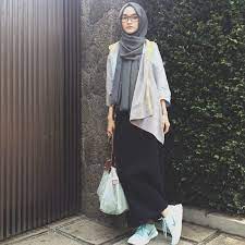 Etnik modis hijaber modis umum. Mau Modis Berhijab Tapi Nggak Pakai Ribet Yuk Sontek 7 Gaya Berpakaian Ini