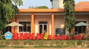 Kami membuat perjalanan ke kabupaten karawang mudah, alasan itu lah yang membuat jutaan 930 pengguna, termasuk pengguna di bekasi, percaya kepada moovit sebagai app transportasi umum terbaik. Smkn 2 Karawang Masuk Daftar 7 Smk Terpilih Menuju Jabar Juara