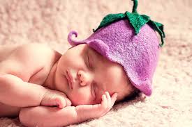 Vielen dan ab wann brei gegessen wird, richtet sich einfach danach, ab wann das baby bereit dafür ist und das ist unterschiedlich. Fruhes Zufuttern Lasst Babys Besser Schlafen Wiressengesund