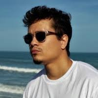 Chris Collado's Instagram, Twitter & Facebook