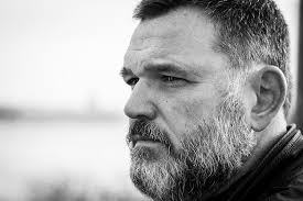 Amazon.com: Syren's Song: A Connor Stark Novel: 9781612519159: Berube,  Claude: Libros