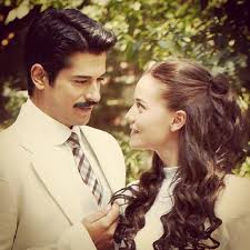 Calikusu Lovebird Wren Feride And Kamran Kamran And Feride Burak Ozcivit Fahriye Evcen Burak And Fahriye Re Turkish Actors Movie Couples Tv Series 2013
