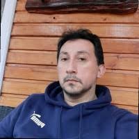 90+ perfiles de «Danny Roa»