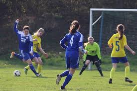 Mffc wiesbaden was founded in 2004 and is the first and only soccer club in the state capital that is exclusively dedicated to girls' and women's soccer. Frauenfussball Hessenliga Tus Grossenenglis Vs Mffc Wiesbaden Bilder