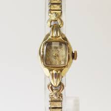 Elgin womens gold tone nugget style and crystal watch eg2002. Vintage Elgin 10kt Gold Plated Women S Dress Watch Property Room