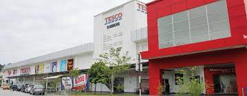 Lalu ia sirami putra kesayangannya dengan perlahan dan penuh kelembutan. Senarai Alamat Senarai Alamat Tesco Malaysia