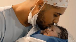 Virgínia Fonseca e Zé Felipe mostram o rosto da filha Maria Alice