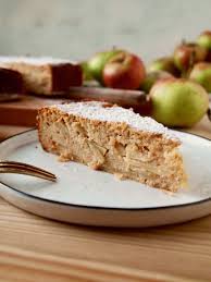 Apfel Griess Kuchen Nach Omas Kuchenrezept Fernwehkuche Rezept Beste Kuchen Kuchen Rezepte Lebensmittel Essen