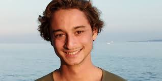 Jonathan Thiele's Instagram, Twitter & Facebook