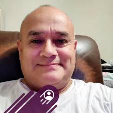 Si el Profesor Eric Acuña se hubiera dado la molestia de ver una o 2 veces  el juego Guatemala vs Costa Rica creo que le hubiera servido para plantear  el parrido de