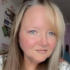 Alisha Eldridge's Instagram, Twitter & Facebook