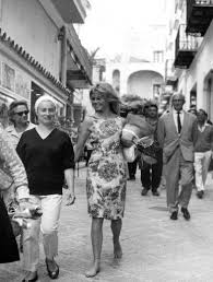 Наиболее актуальным free bridget and capri videos from за все время. Brigitte Bardot In Capri Brigitte Bardot Beau Temps Romain Gary