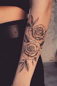 23 Beautyful Rose Tattoo Designs In 2020 Rose Tattoo Rose Tattoo Design Tattoos For Women Flowers
