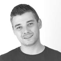 A list of who Zara Anderson is following