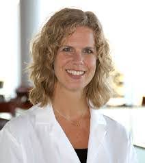 Laurel Kemp's Instagram, Twitter & Facebook