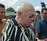 Download as docx, pdf or read online from scribd. Sultan Iskandar Ibni Almarhum Sultan Ismail Wikipedia Bahasa Melayu Ensiklopedia Bebas