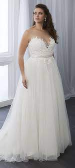 43 Super Gorgeous Plus Size Wedding Dresses To Flatter You Best On Your Special Day 24 Flattering Wedding Dress Wedding Dresses Plus Size Wedding Dresses Satin