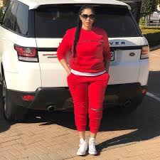 In a conversation with her brother phupho gumede, ayanda said she will go on a blind date with a suitor chosen by her brother. Ayanda Ncwane Ayandancwane Instagram Photos And Videos Athletic Jacket Fashion Makoti