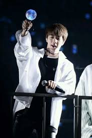 Bts' latest bangtan bomb video diary features a feisty jimin in search of jungkook. Big Hit Entertainment Plans To Futurize Bts S Army Bomb Lightstick