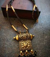 Choose from mangalsutra designs by kalyan jewellers. Mangalsutra à¤® à¤—à¤²à¤¸ à¤¤ à¤° Design Latest Long Short Mangalsutra Designs Online