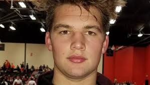 Le-Win/Stockton's Big 3, Freeport's Major Dedmond soar to state quarters