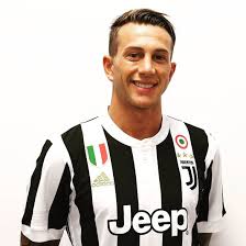 Always a hot topic, as we look at what licences could be on the way to pes 2022. Pin Di Juventus Stron9er