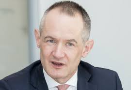 Wates rejigs to target public building and housing