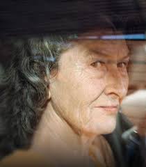 María Luisa Velasco Wigthman: La historia de la mujer que abrió el debate  de la marihuana terapéutica en Chile