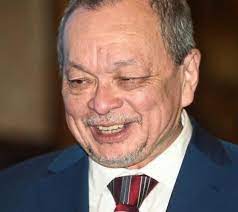 Tan sri wan zulkiflee wan ariffin, president & group ceo of petronas is making an impact in the global marketing and branding arena having being included in brand finance?s list of top 100 global brand guardians for 2019. Wan Azmi Enters E O Again The Star