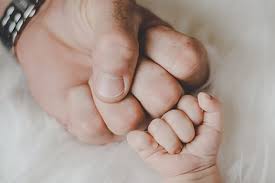 Поздравления с днем отца, именно в третье воскресенье июня празднуется день отца во многих странах в том числе и в россии. Pozdravleniya S Dnem Otca 2020 V Stihah Novyj Kanal