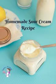Have You Wondered How To Make Sour Cream Homemade Sour Cream Yes This Sour Cream Recipe Is Homemade Sour Cream Sour Cream Recipes Homemade Sour Cream Recipe