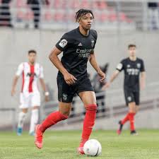 Sl benfica b played against fc porto b in 2 matches this season. Benfica Youth 2 On Twitter Cher Ndour 16 Made His Benfica B Debut Today He Becomes The Youngest Player Ever To Debut In The B Team The Previous Record Belonged To Joao