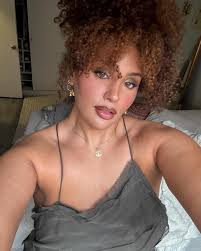 Ashourina 🖤 (@aushosays) • Instagram photos and videos