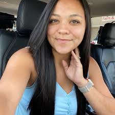 Rachelle Workman's Instagram, Twitter & Facebook