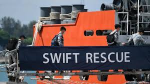 Indonesia's navy changed the status of its missing submarine from sub miss to sub sank on saturday, as a naval chief presented debris believed to be from the vessel at a news conference. 4fcft7qlcsbnsm