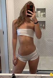 Pokies : rOlivia_Ponton_