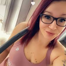 Horror-Videos aus einem Schweinebetrieb im Bezirk Hollabrunn dokumentieren  massive Tierschutzverstöße: Gewalt, Respektlosigkeit, kranke Tiere,  illegale Praktiken, wie der exzessive Einsatz von Elektroschockern.  #MeinBezirk