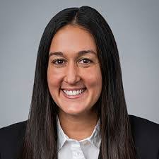 Tess Savage's Instagram, Twitter & Facebook