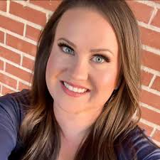 Is there a place in Kerrville that you can donate gently used clothing for  those in need? I prefer to donate to a place that doesn't resell them but  rather gives them