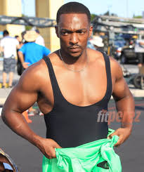 Pin By Lawanda Blake On Anthony Mackie Anthony Mackie Chris Evans Beard Anthony