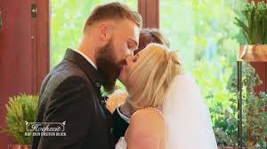 Sie sind das überraschungspaar von hochzeit auf den ersten blick: Hochzeit Auf Den Ersten Blick Video Staffel 5 Episode 4 Die Melodie Der Liebe Sixx