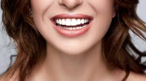 Do most celebs have veneers? Top 15 Celebrities With Veneers Easysmile Blog