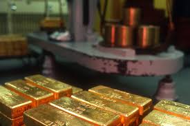 The federal reserve holds 7,000 tons of gold, in a system of vaults under the new york federal reserve bank in new york city. The Fed Has 6 200 Tons Of Gold In A Manhattan Basement Or Does It Wsj